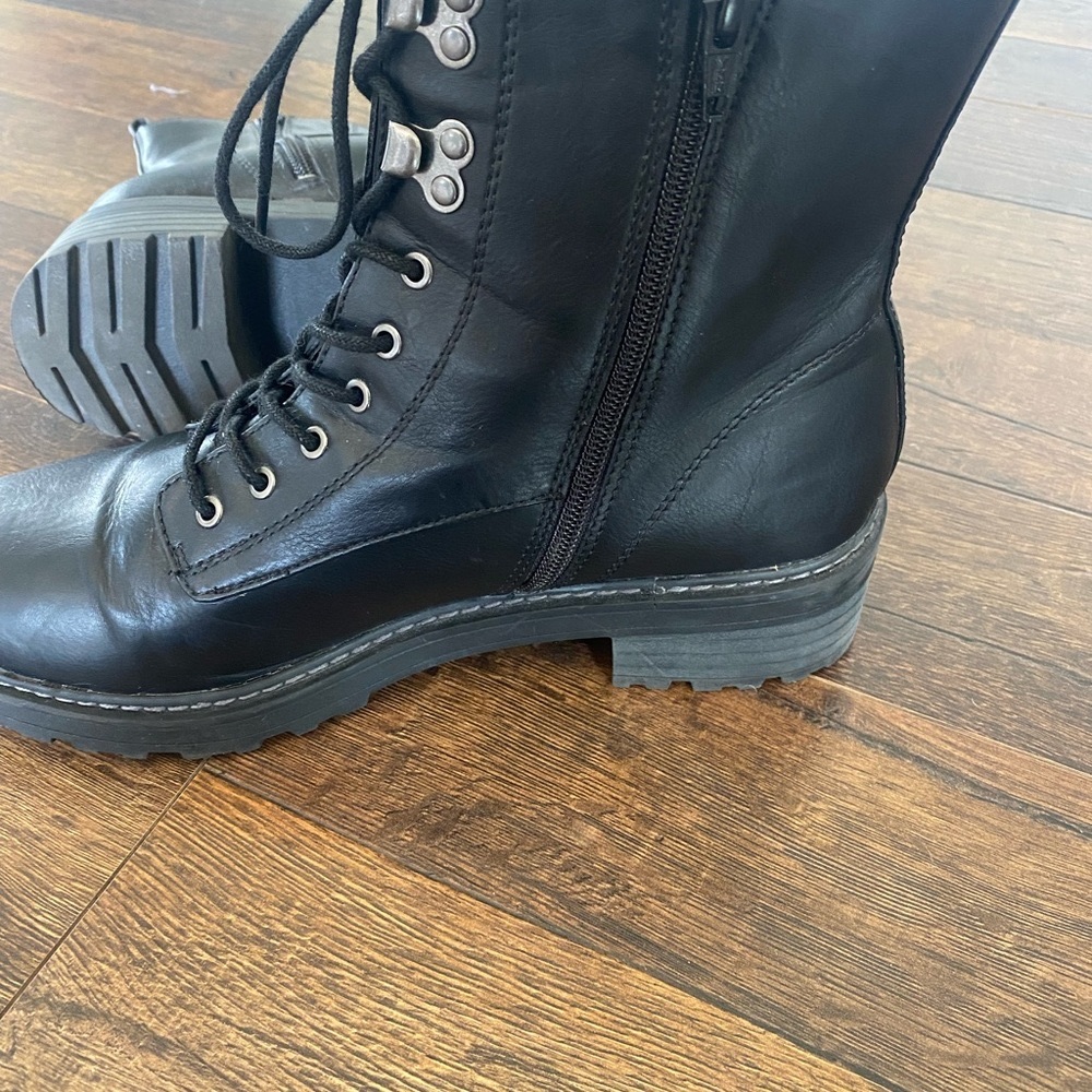Target Black boot - Picture 4 of 4